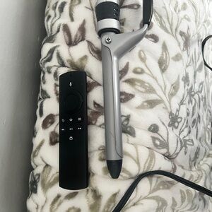 Silver and Black Hair Curling Wand